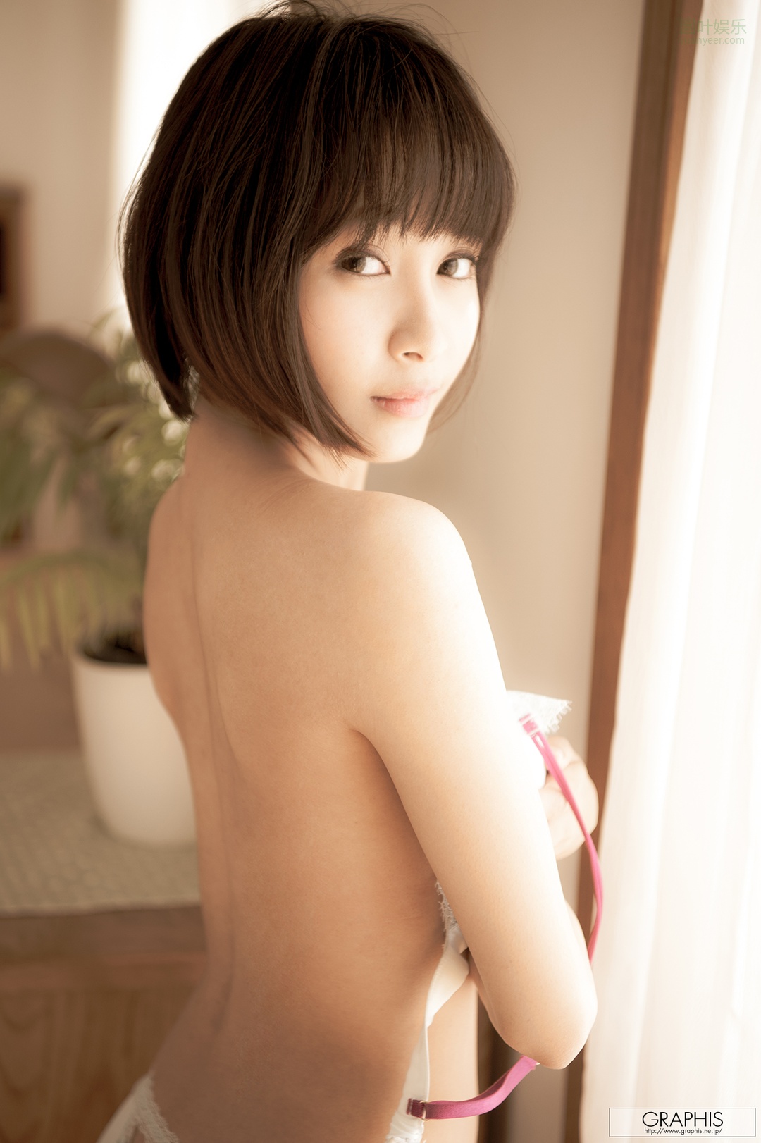 (2020 - 04 - 01) AIMI Rika (逢见リカ) Calendar