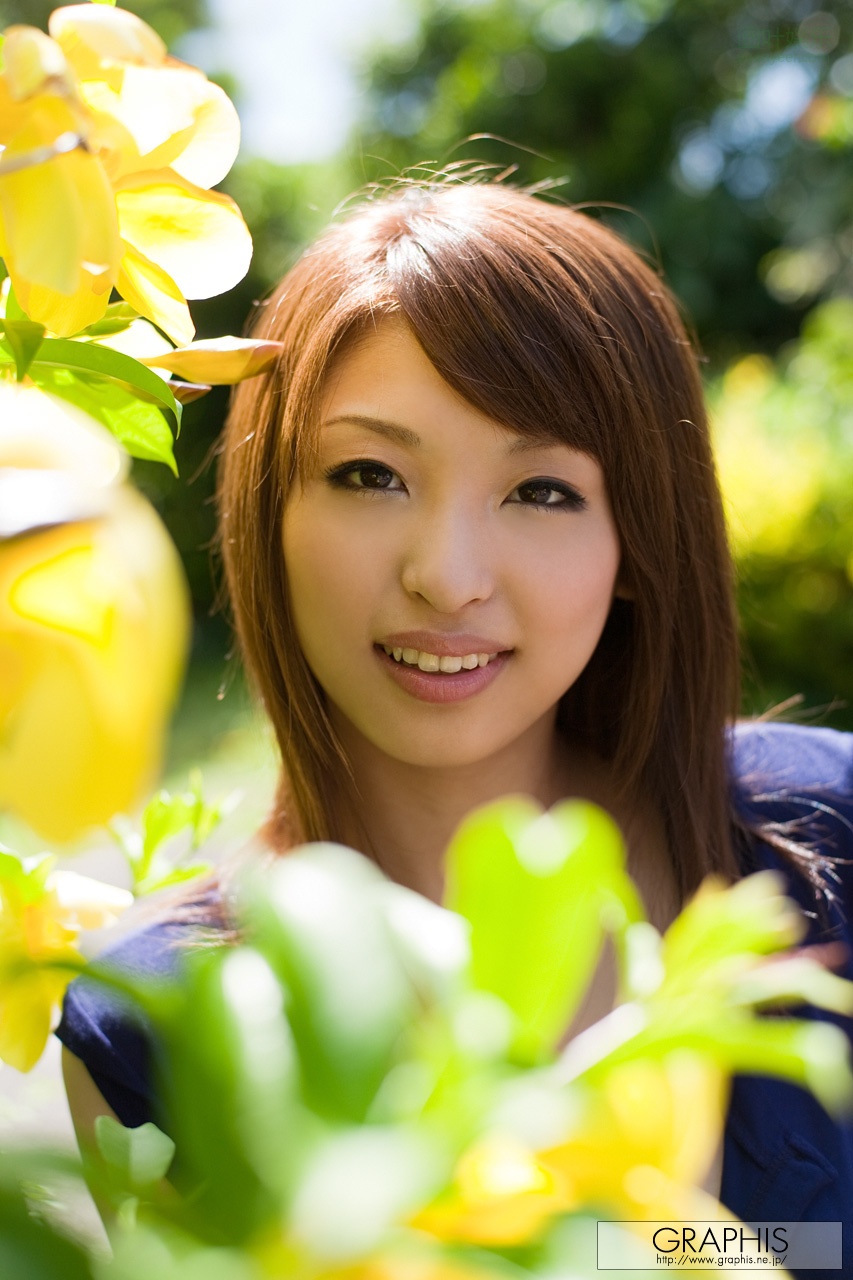 (2009 - 12 - 18) AKIYAMA Shouko (秋山祥子) - Lucky