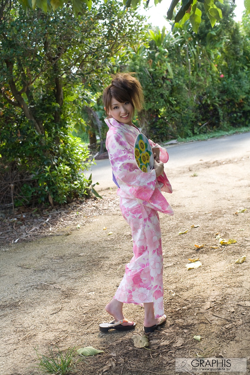 (2009 - 12 - 18) AKIYAMA Shouko (秋山祥子) - Lucky