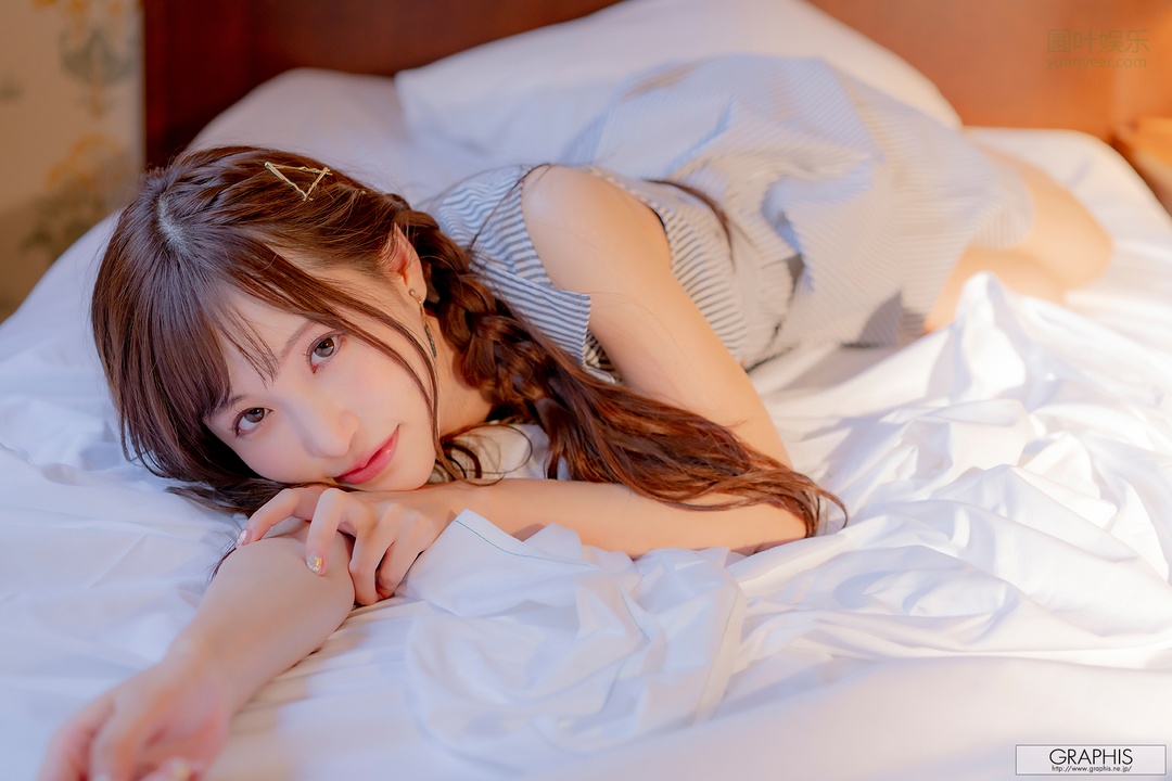 (2019 - 09 - 20) AMATSUKA Moe (天使もえ) - HONEY