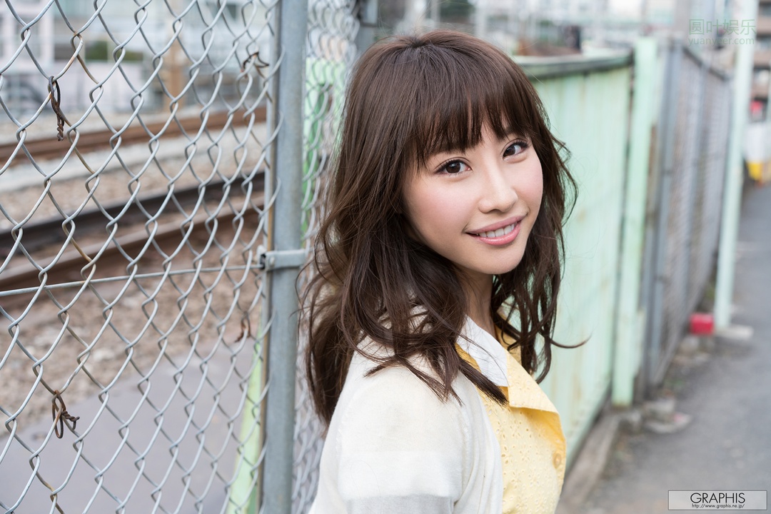 (2017 - 02 - 03) AYAMI Shunka (あやみ旬果) - Sunbeams leaves