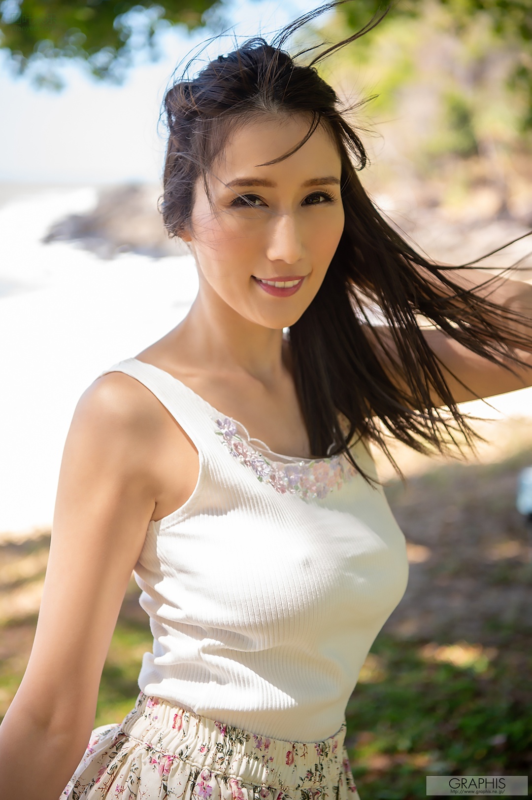 (2019 - 12 - 27) JULIA (ジュリア) - New Year's Holiday Special 2019 - 2020 - The Cool Beauty
