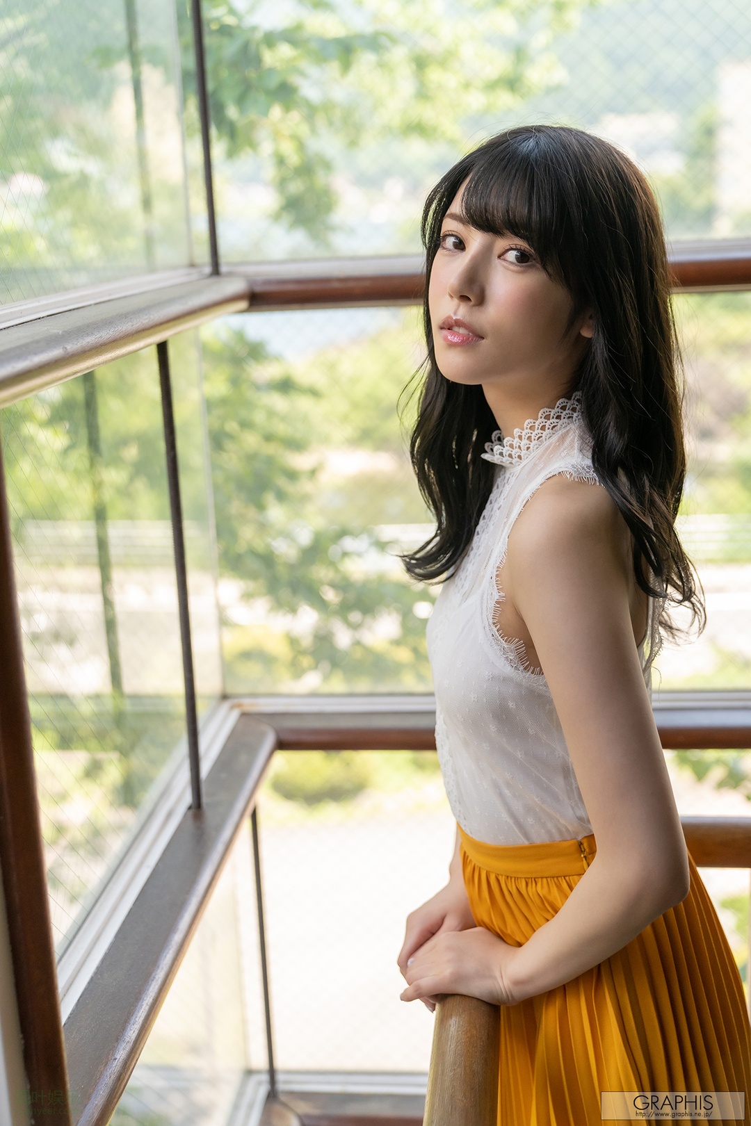 (2020 - 09 - 18) KAEDE Karen (枫カレン) - Cool Beauty