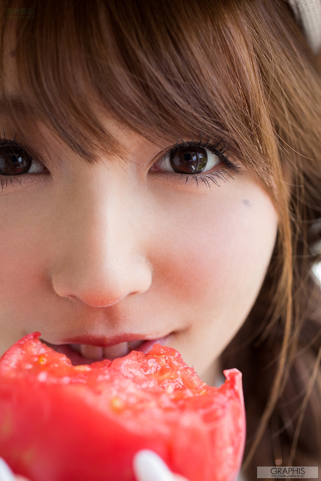 (2016 - 12 - 02) MIKAMI Yua (三上悠亜) - Divine Sprout