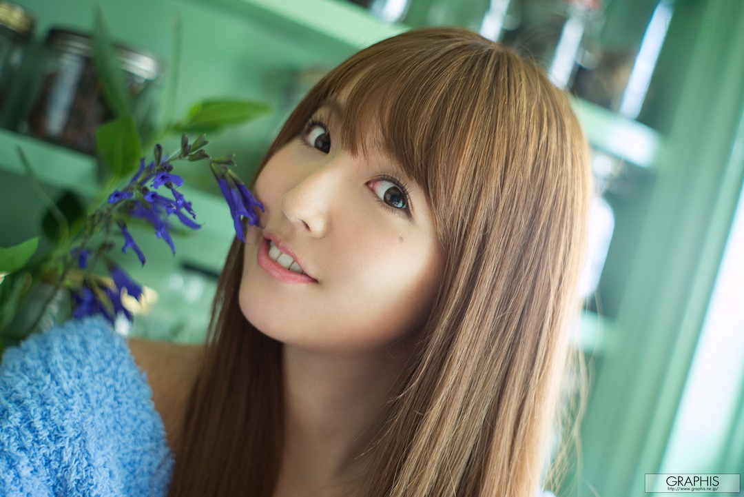 (2016 - 12 - 02) MIKAMI Yua (三上悠亜) - Divine Sprout
