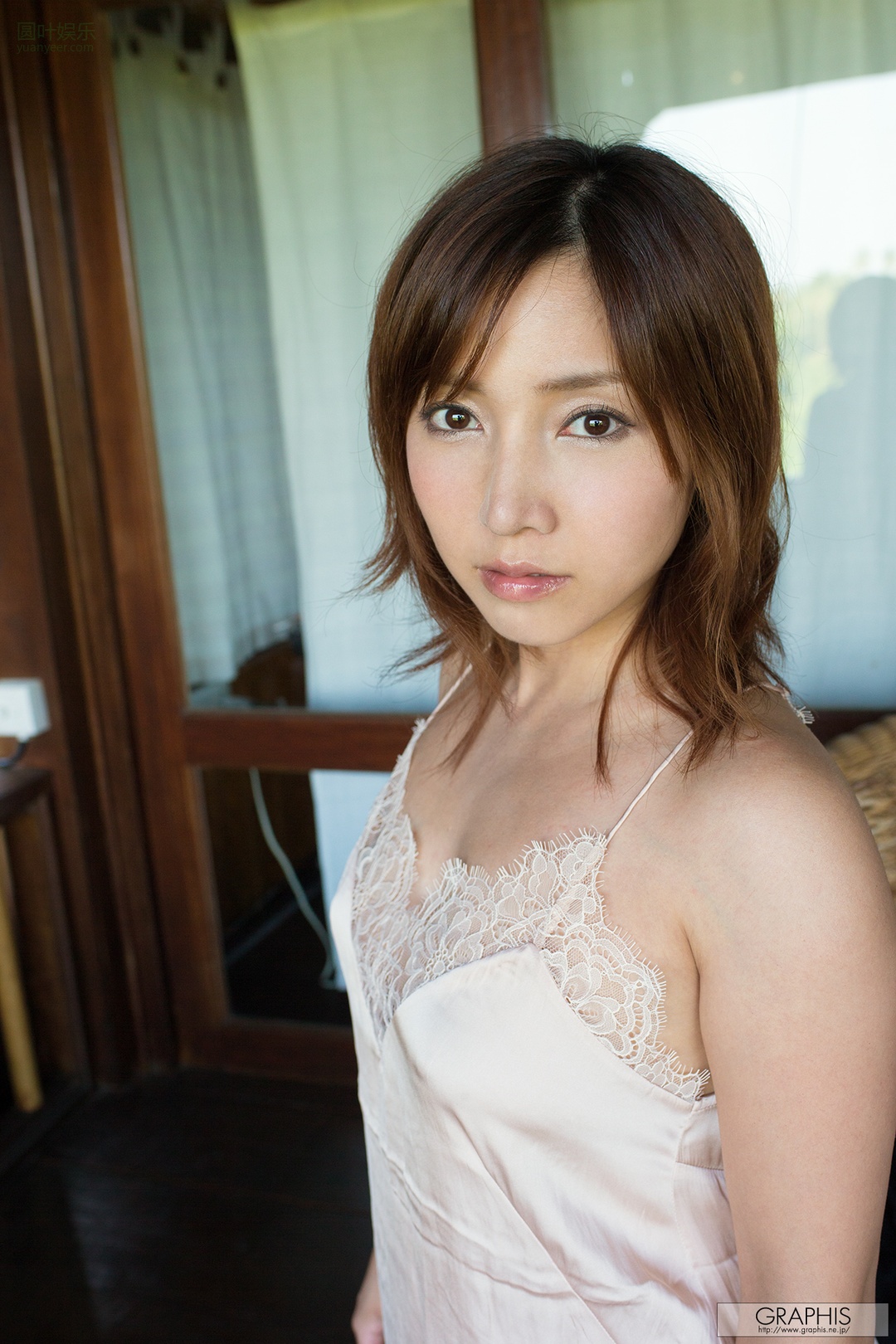 (2014 - 10 - 17) MINAMI Nei (美波ねい)