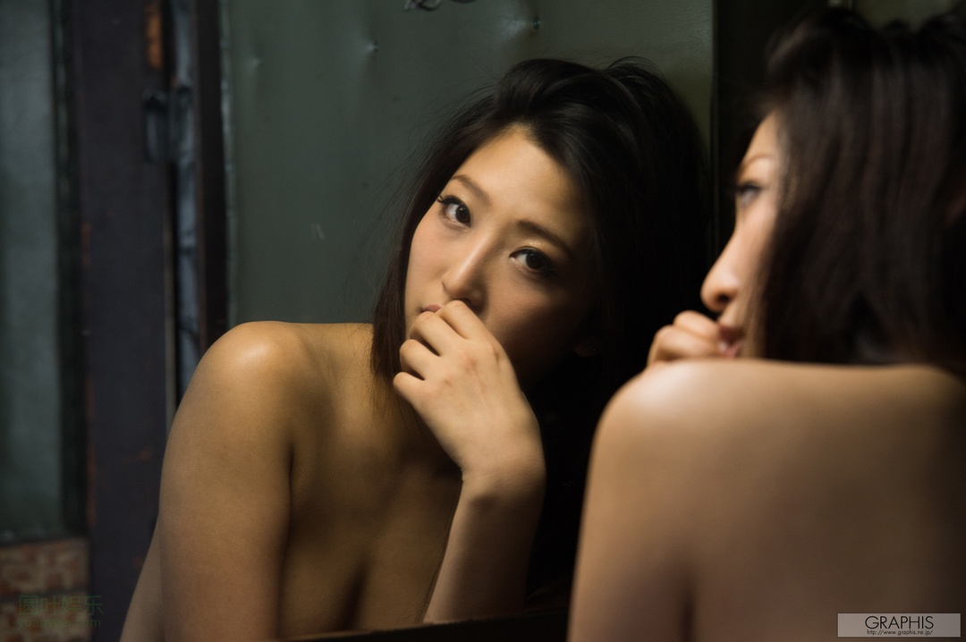 (2016 - 05 - 13) MIZUKI Miri (水稀みり) - slim beauty
