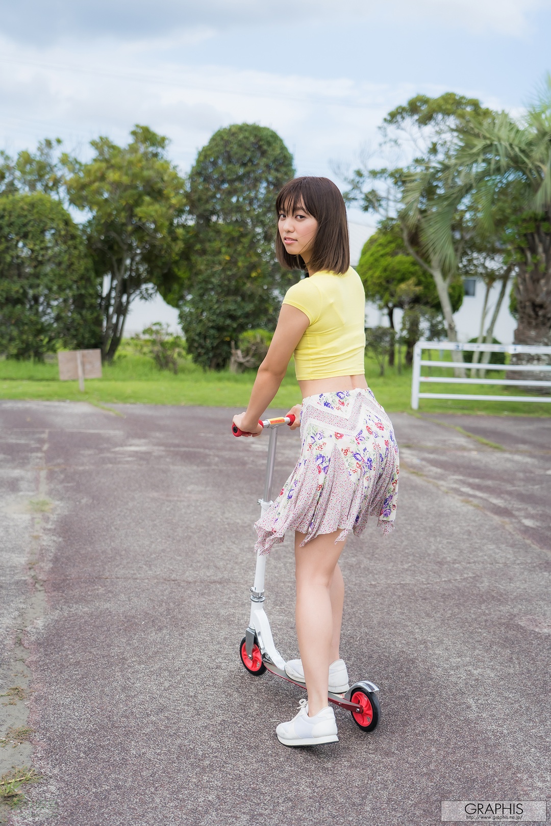 (2021 - 03 - 01) MONAMI Suzu (もなみ铃) Calendar