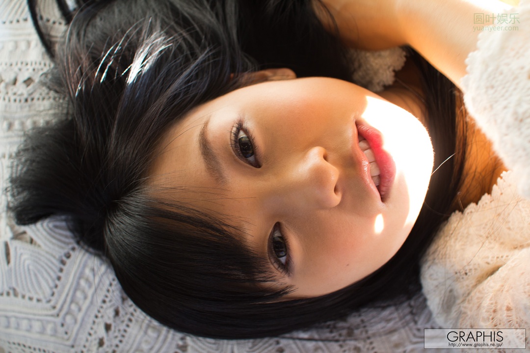 (2012 - 01 - 06) OGURA Nana (小仓奈々) - GLAMOROUS BODY