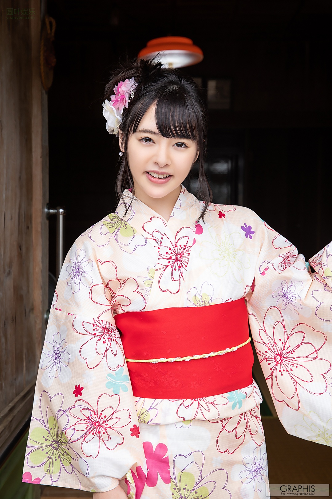 (2018 - 09 - 07) OGURA Yuna (小仓由菜) - Yunacent Cute