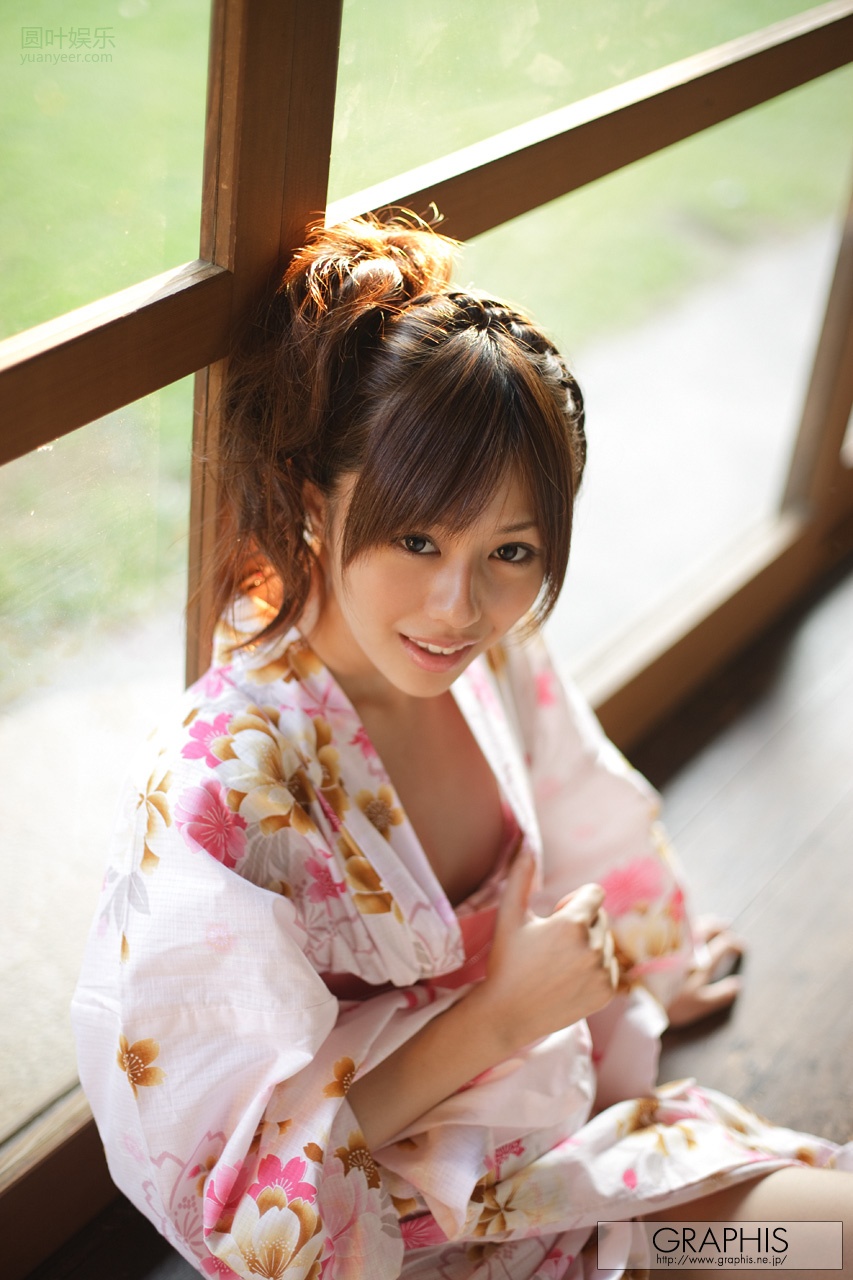 (2010 - 08 - 06) RUKAWA Rina (瑠川リナ) - Pure And Cute!