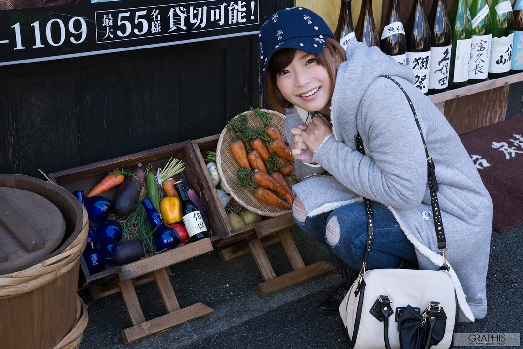 (2016 - 05 - 02) SAKURA Mana (纱仓まな) - Spring Special 2016 - I'm in love with you