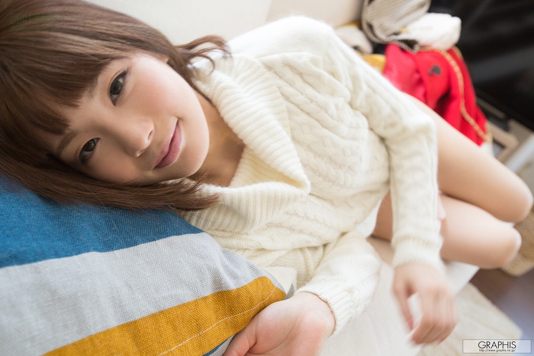 (2016 - 01 - 08) SUZUMURA Airi (铃村あいり) - New Year Special 2016 - Petite Amie