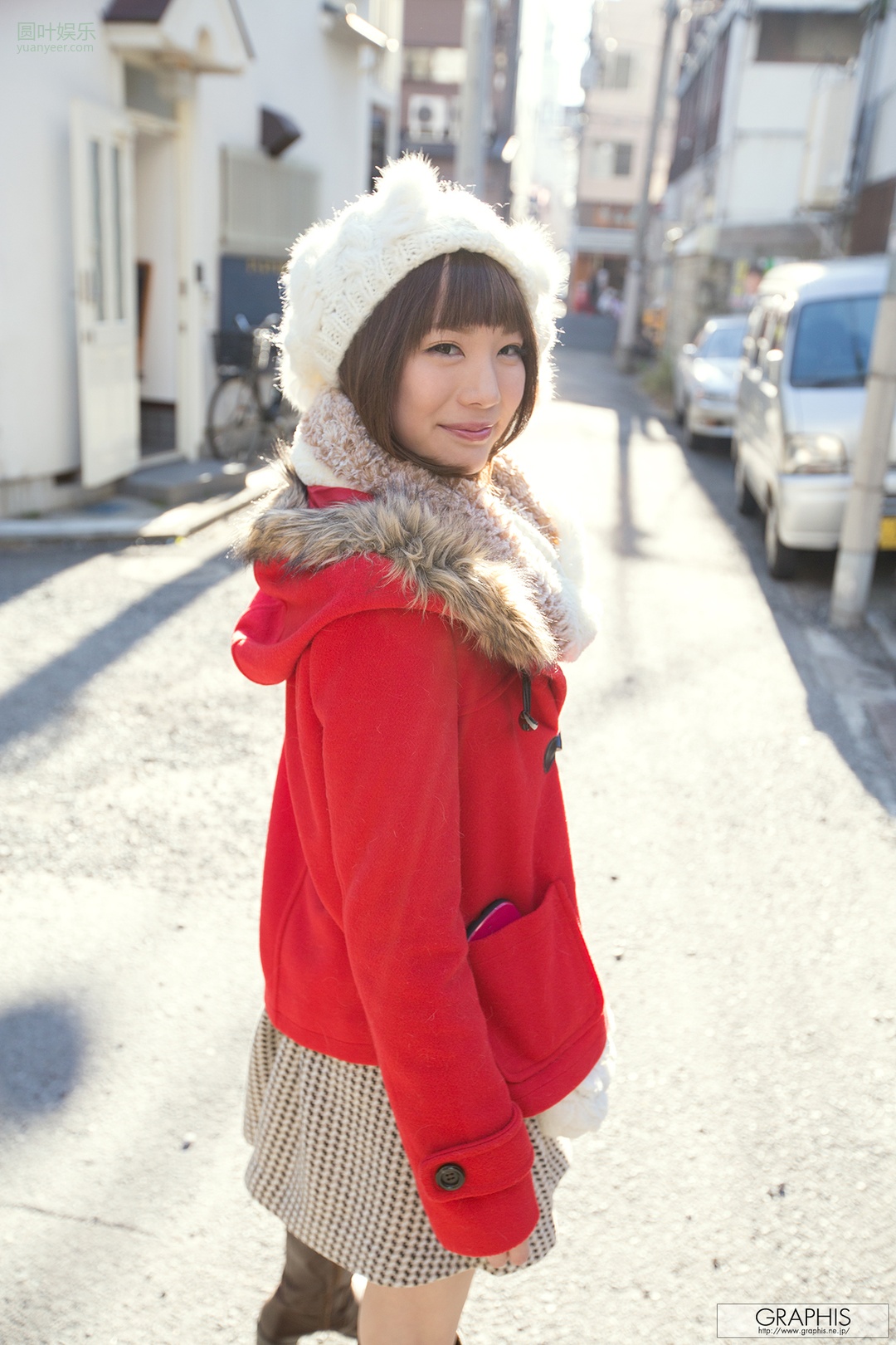 (2016 - 01 - 08) SUZUMURA Airi (铃村あいり) - New Year Special 2016 - Petite Amie