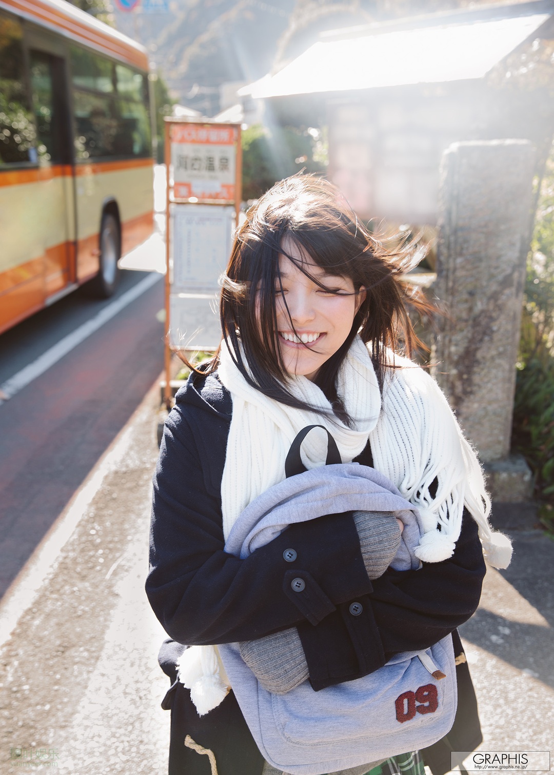 (2015 - 03 - 27) UEHARA Ai (上原亜衣) - Spring Special 2015 - Allure