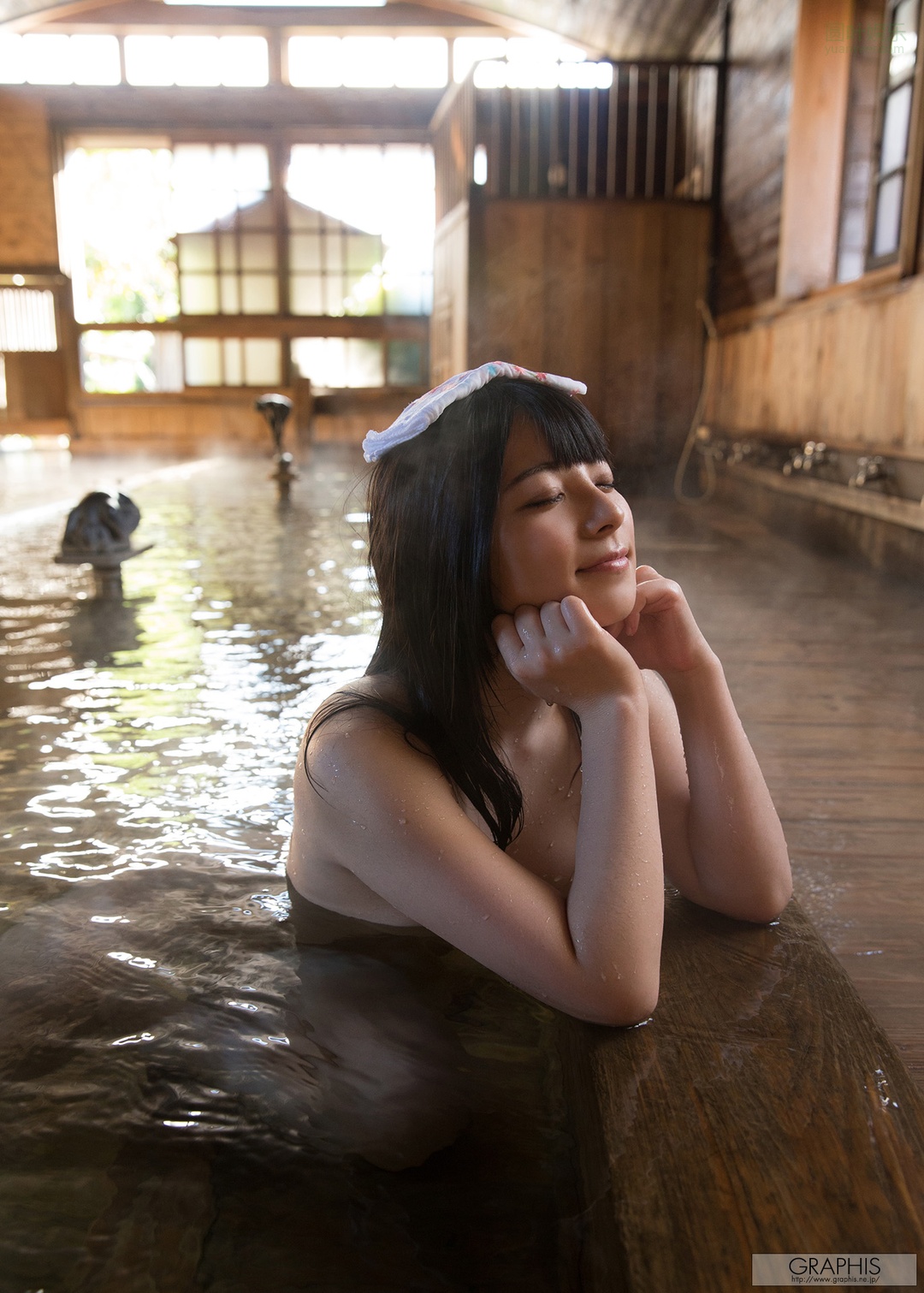 (2015 - 03 - 27) UEHARA Ai (上原亜衣) - Spring Special 2015 - Allure