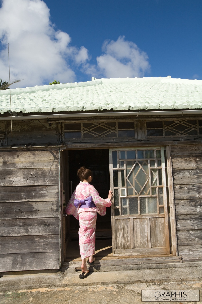 (2009 - 12 - 18) AKIYAMA Shouko (秋山祥子) - Lucky