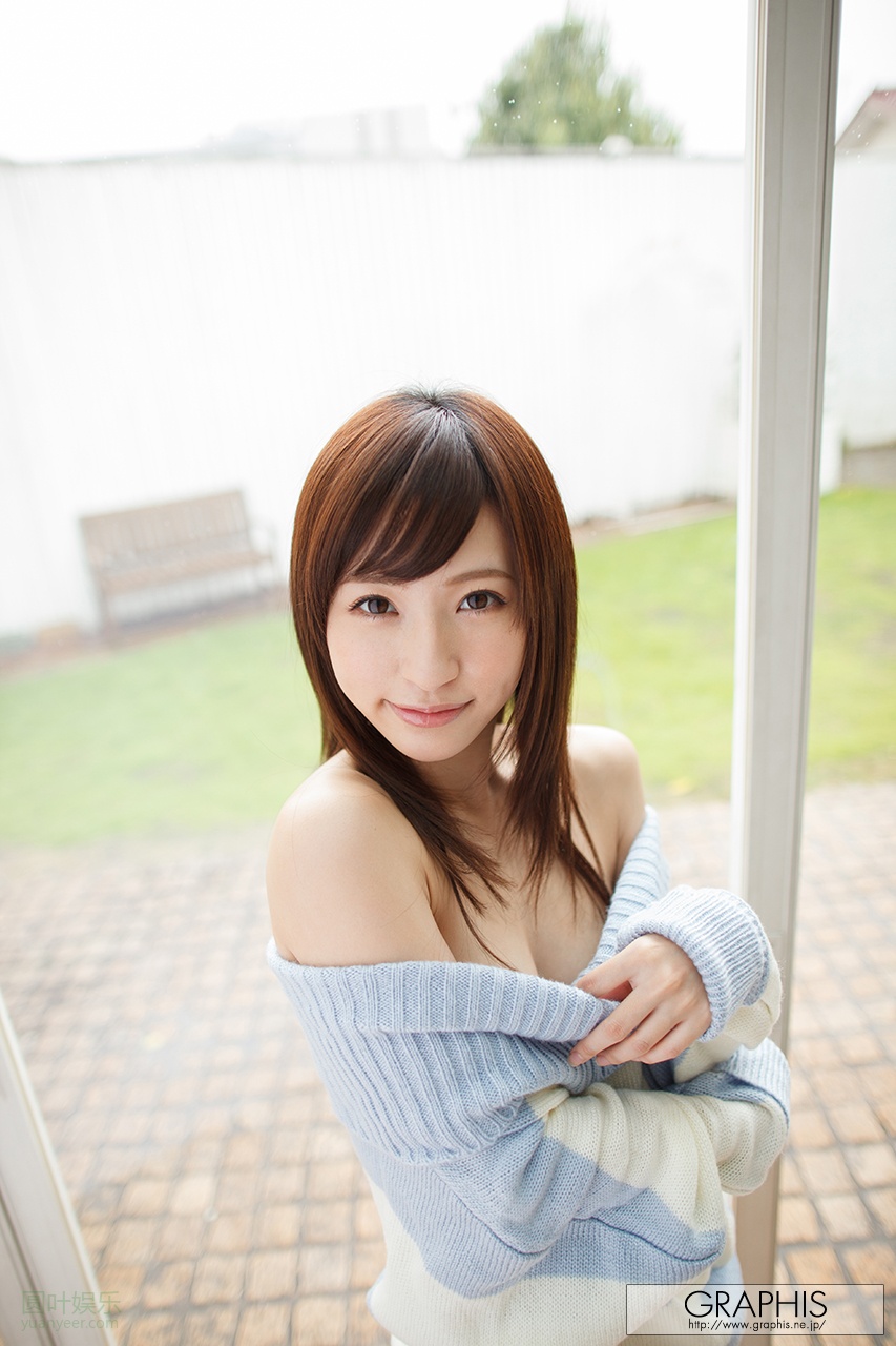 (2021 - 05 - 01) AMATSUKA Moe (天使もえ) Calendar封面