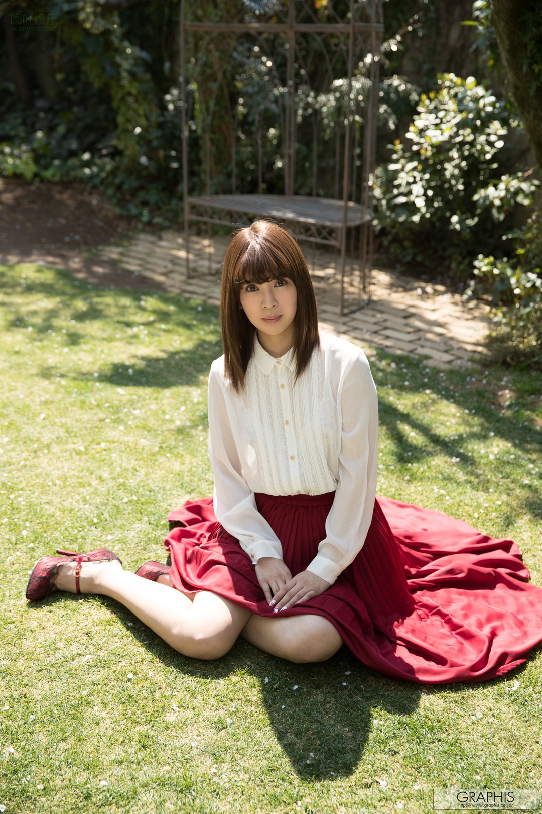 (2017 - 04 - 28) Anri - Golden Week Special 2017 - Happy - Go - Lucky