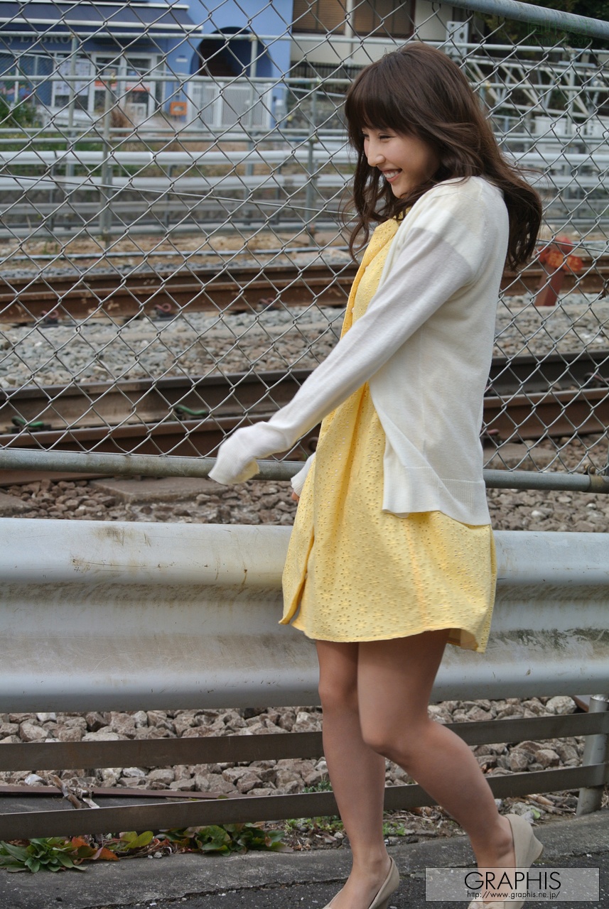 (2017 - 02 - 03) AYAMI Shunka (あやみ旬果) - Sunbeams leaves