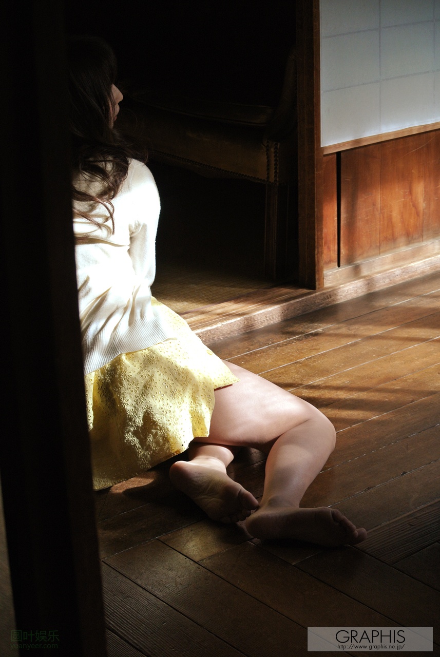 (2017 - 02 - 03) AYAMI Shunka (あやみ旬果) - Sunbeams leaves