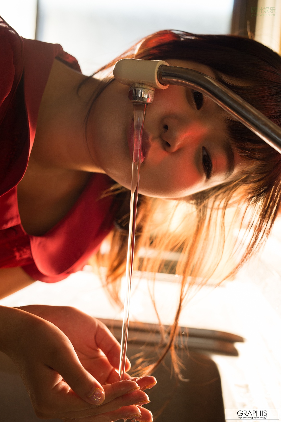 (2016 - 11 - 04) AYANO Nana (彩乃なな) - Whimsical cat