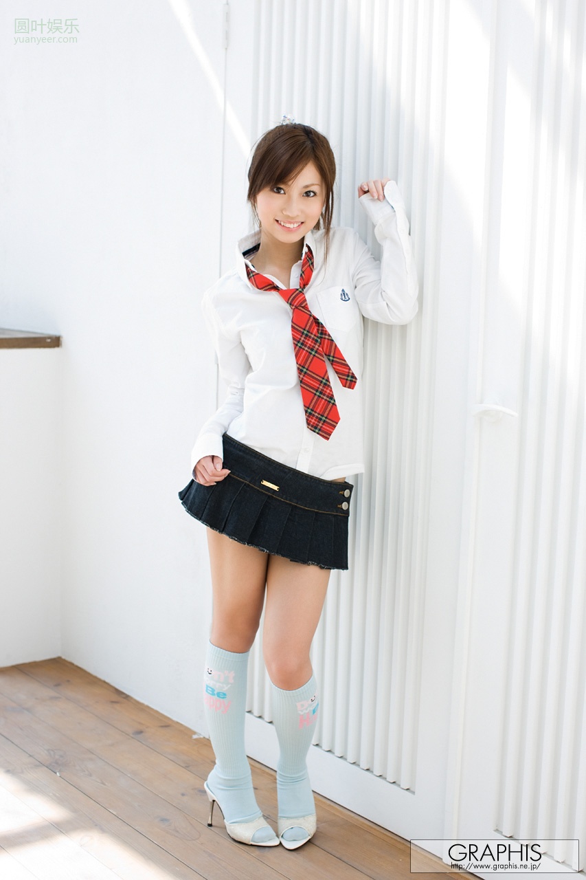 (2008 - 03 - 21) CHIGASAKI Risa (茅ヶ崎リサ) - PURE SUNFLOWER封面