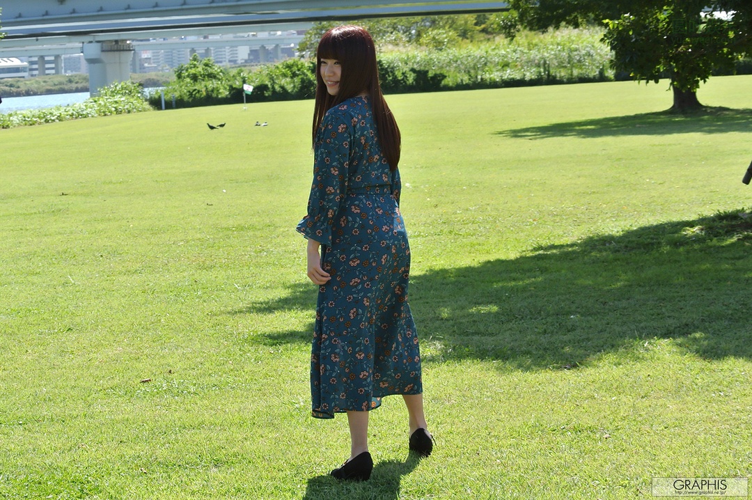 (2017 - 11 - 10) HATSUMI Rin (初美りん) - Look at me!