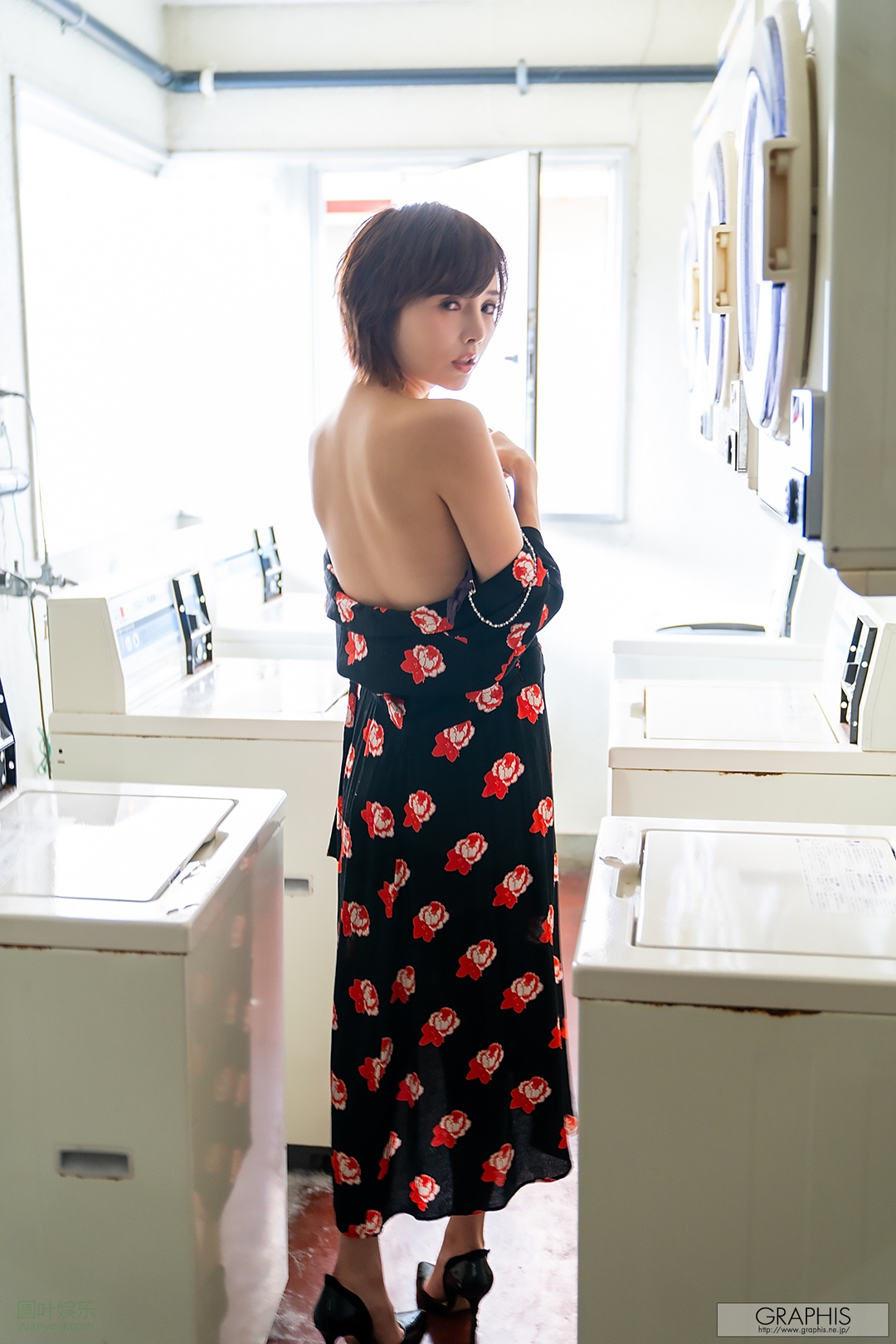 (2020 - 04 - 24) HIROSE Riona (広瀬りおな) - Traverse de craie