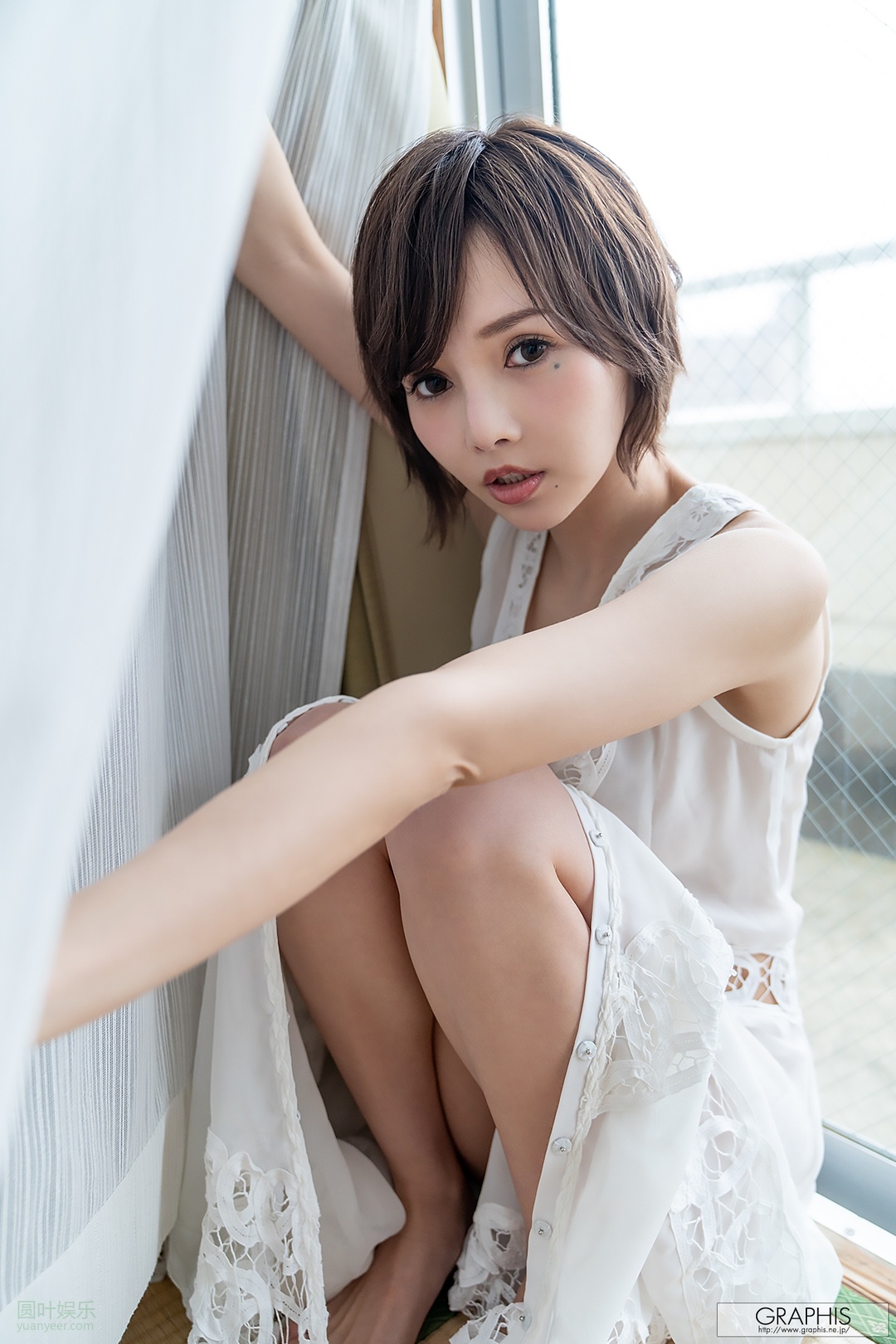 (2020 - 04 - 24) HIROSE Riona (広瀬りおな) - Traverse de craie