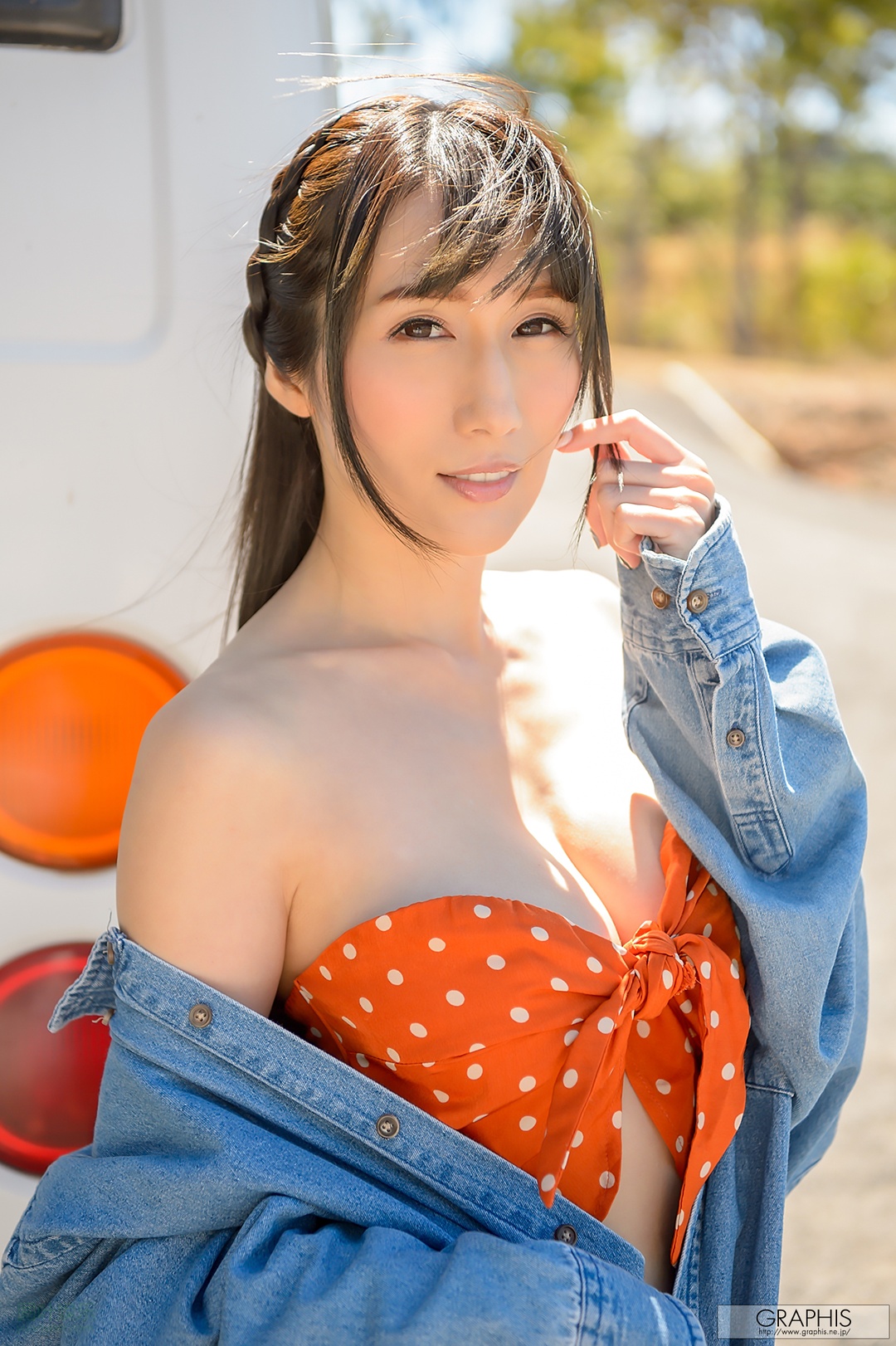 (2019 - 12 - 27) JULIA (ジュリア) - New Year's Holiday Special 2019 - 2020 - The Cool Beauty