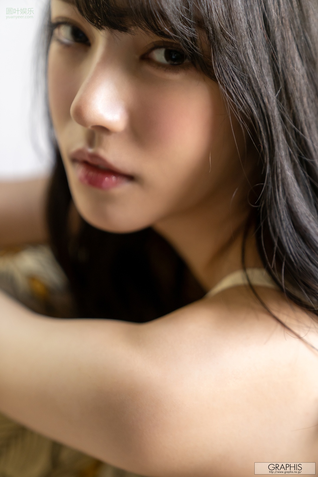 (2020 - 09 - 18) KAEDE Karen (枫カレン) - Cool Beauty