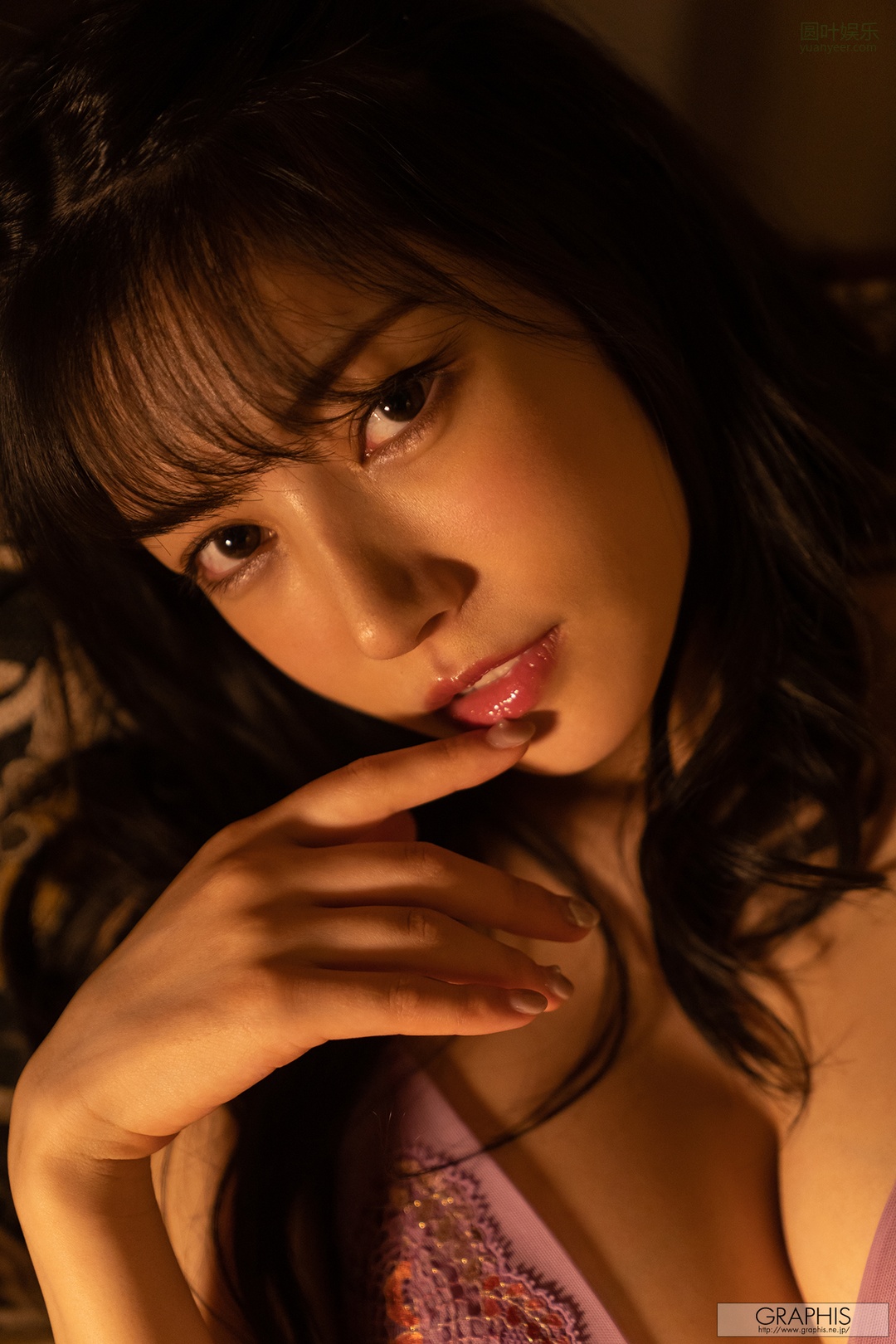 (2020 - 09 - 18) KAEDE Karen (枫カレン) - Cool Beauty