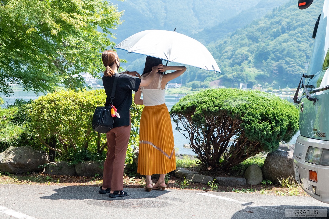 (2020 - 09 - 18) KAEDE Karen (枫カレン) - Cool Beauty