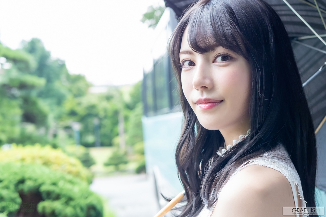 (2020 - 09 - 18) KAEDE Karen (枫カレン) - Cool Beauty