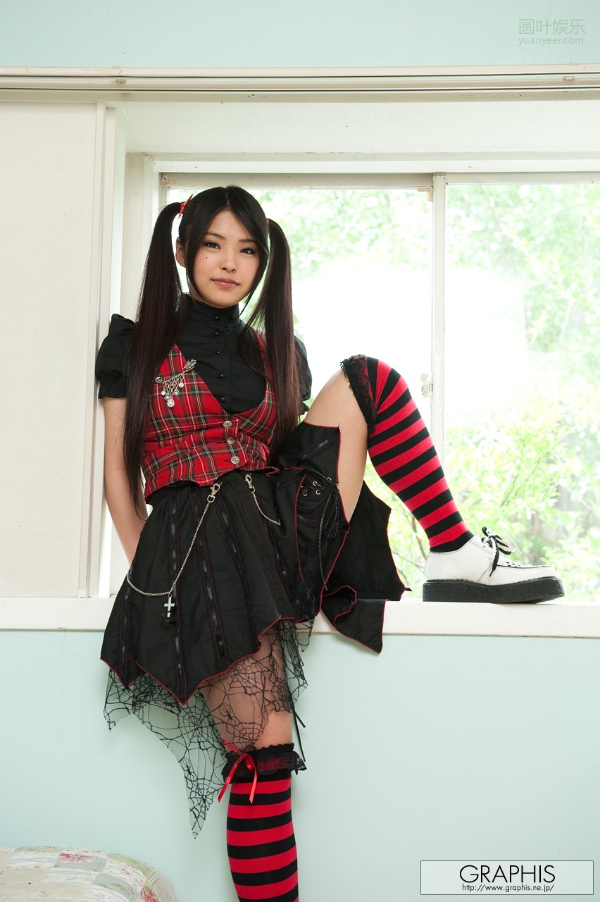 (2011 - 05 - 13) KATAGIRI Eririka (片桐えりりか) - REAL