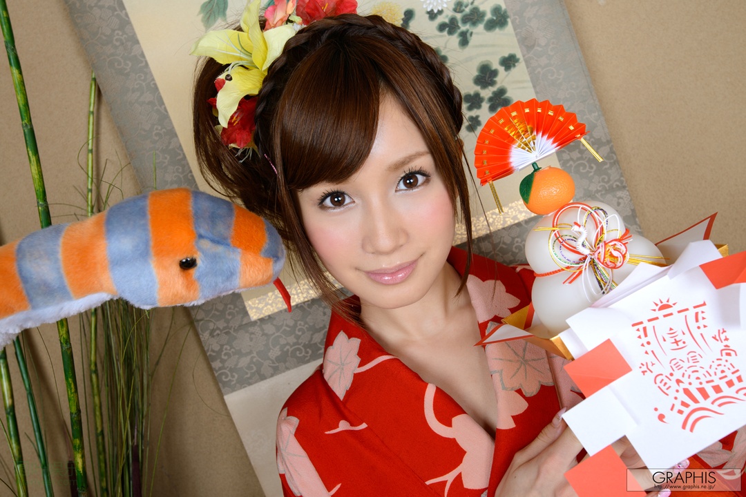 (2012 - 12 - 26) KOJIMA Minami (小岛みなみ), SAKURA Mana (纱仓まな) - New Year's Holiday Special 2012 - 2013