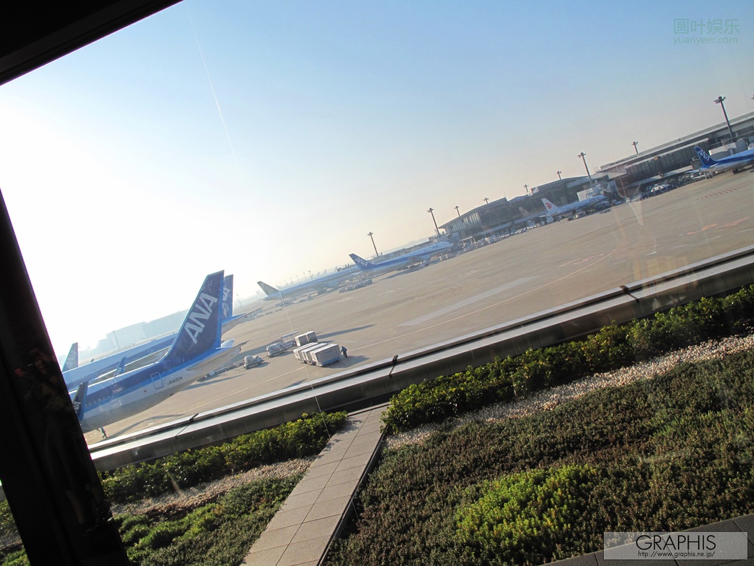 (2012 - 02 - 10) MAKISE Misa (牧瀬みさ) - Spring Special 2012 - First Trip