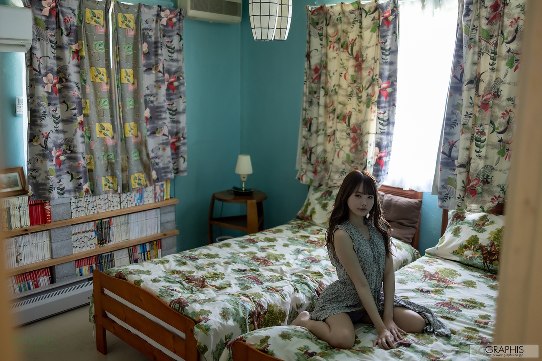 (2022 - 02 - 04) MATSUMOTO Ichika (松本いちか) - Holic