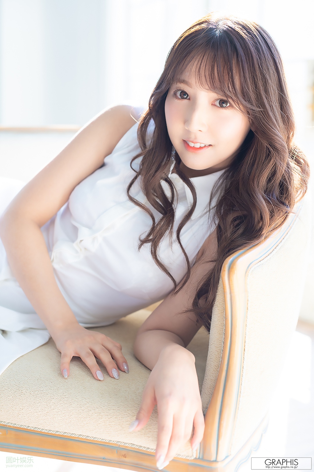 (2019 - 04 - 01) MIKAMI Yua (三上悠亜) Calendar