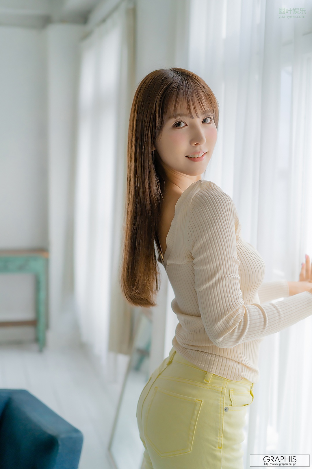 (2020 - 01 - 10) MIKAMI Yua (三上悠亜) - Sweet Smile