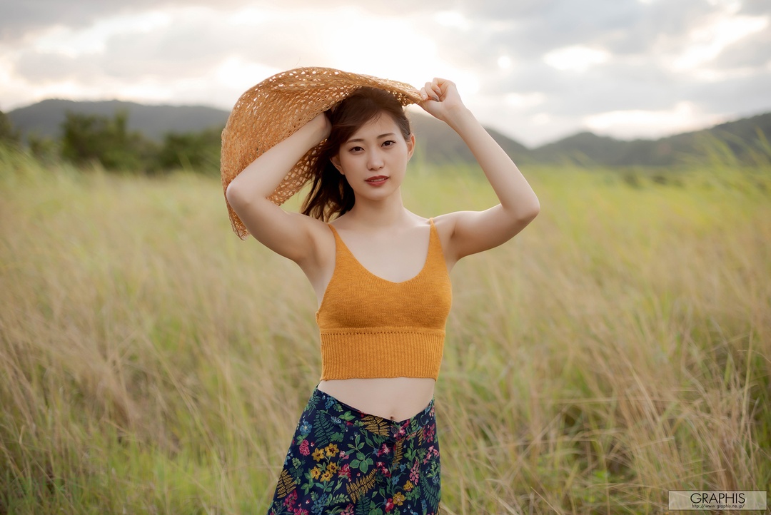 (2022 - 02 - 18) MITANI Akari (美谷朱里) - Ravish