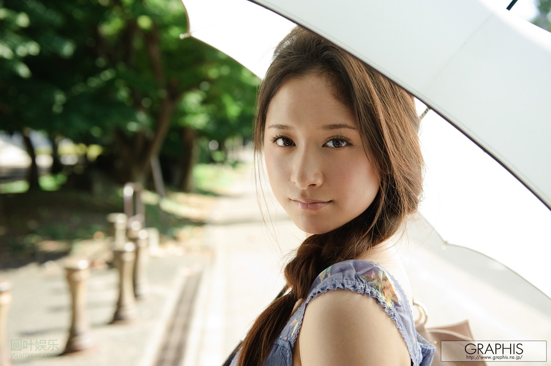 (2011 - 08 - 19) MIZUNO Midori (水野碧)