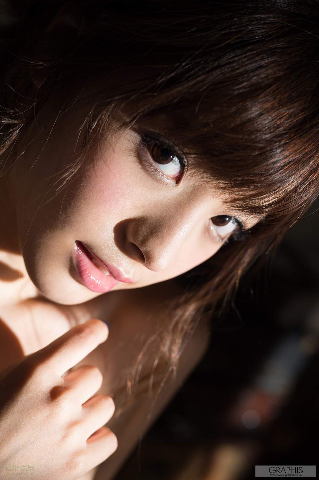 (2016 - 11 - 25) MOMONOGI Kana (桃乃木 かな) - Dazzling fruit