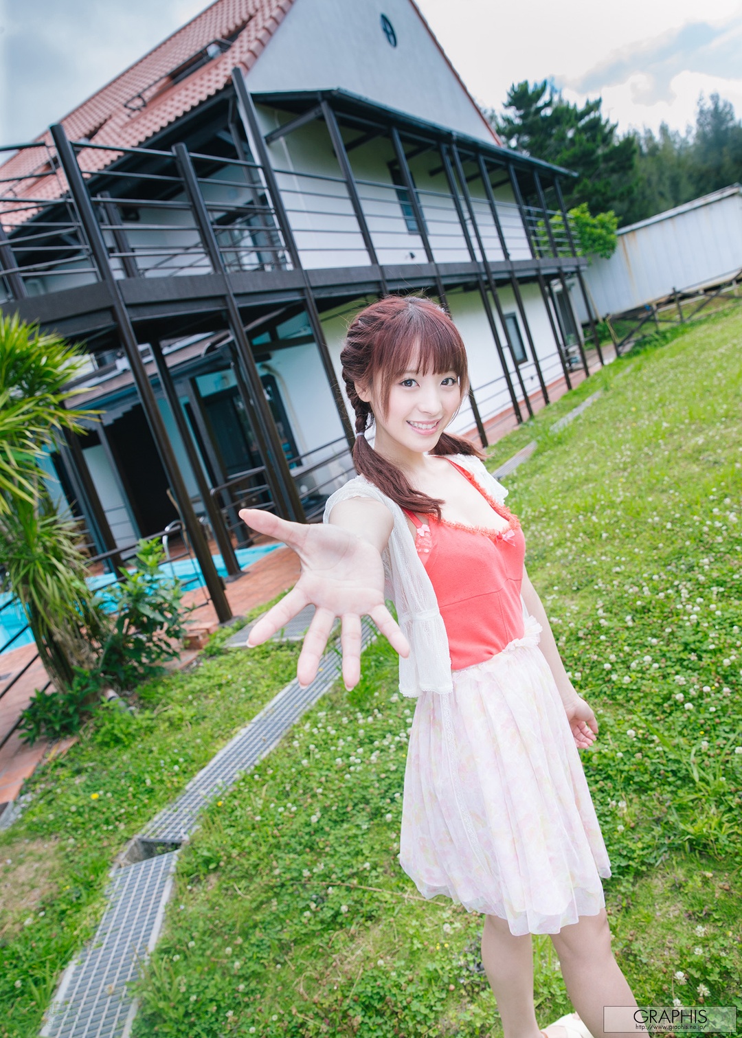 (2017 - 09 - 01) MOMONOGI Kana (桃乃木かな) - In a Dream