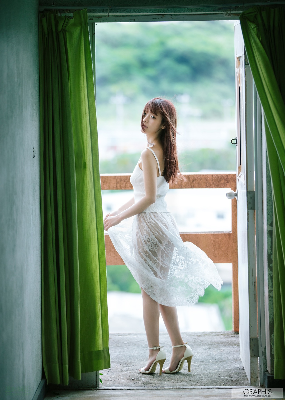 (2017 - 09 - 01) MOMONOGI Kana (桃乃木かな) - In a Dream