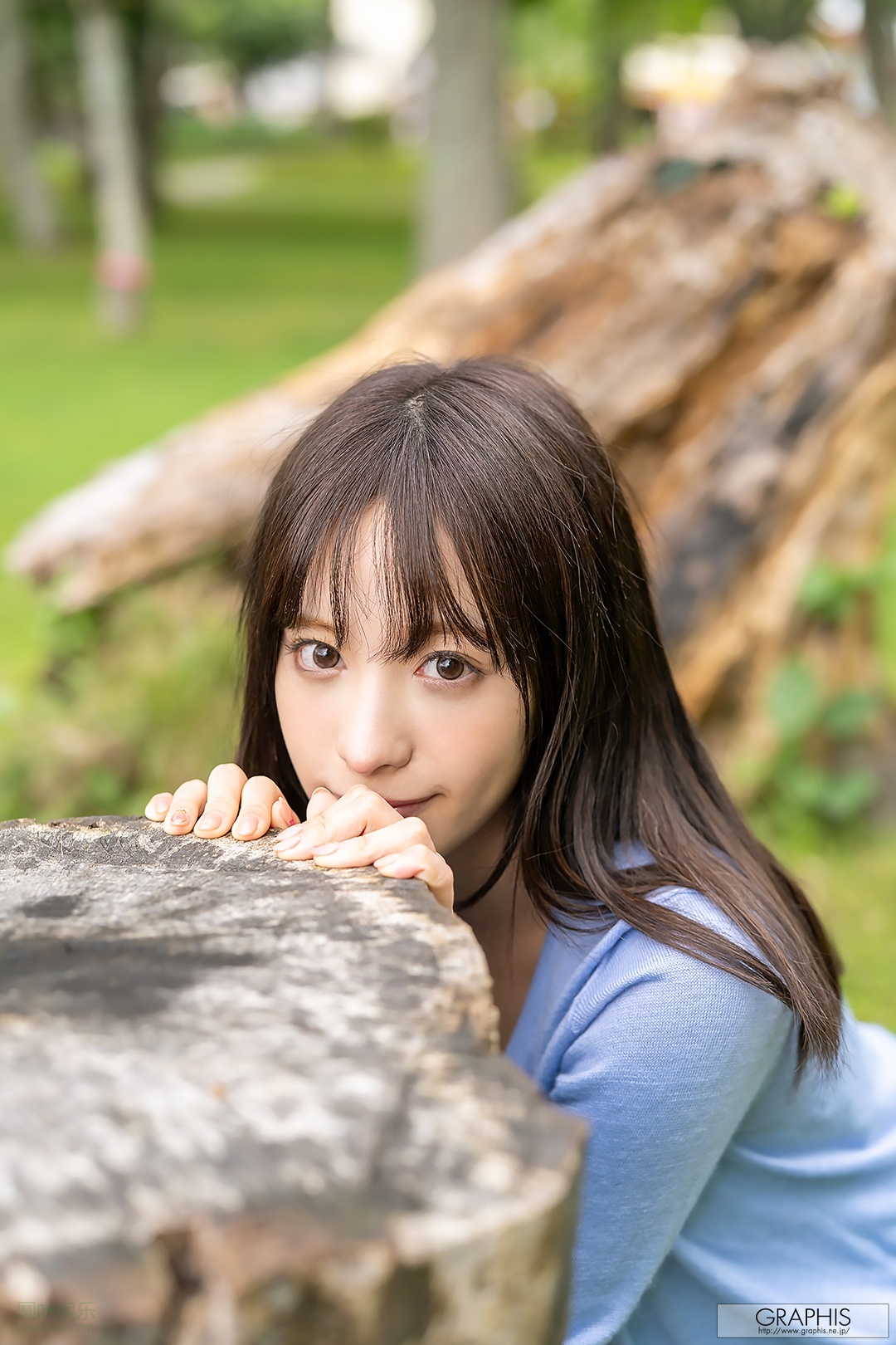 (2018 - 12 - 28) MOMONOGI Kana (桃乃木かな) - Winter Special 2018 - Sign