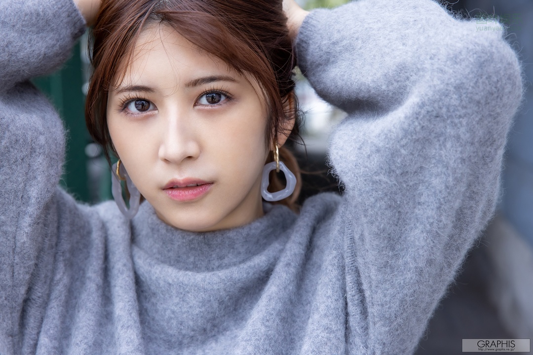 (2020 - 12 - 04) NANATSUMORI Riri (七ツ森りり) - éclat