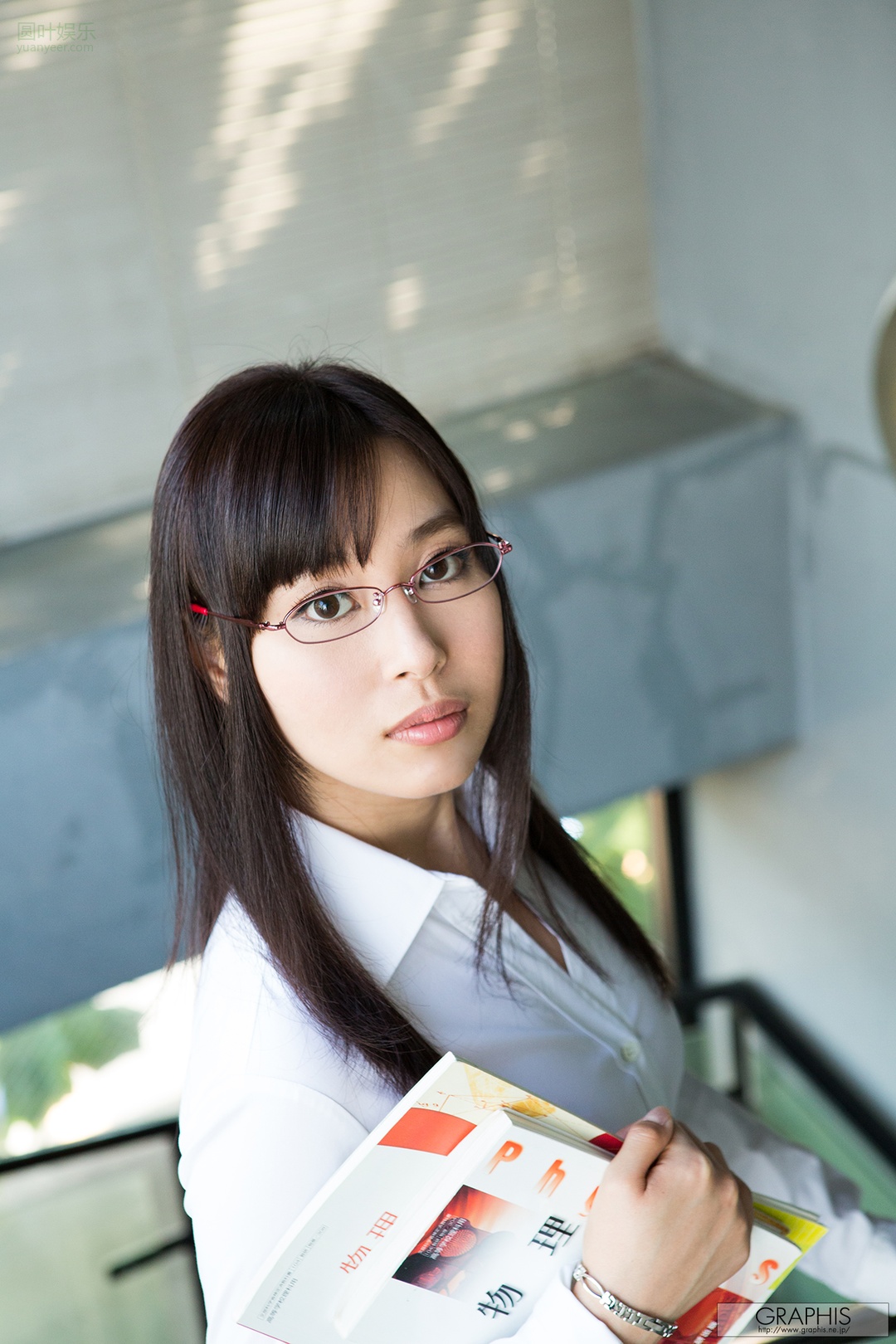 (2015 - 05 - 29) OGAWA Momoka (小川桃果)封面