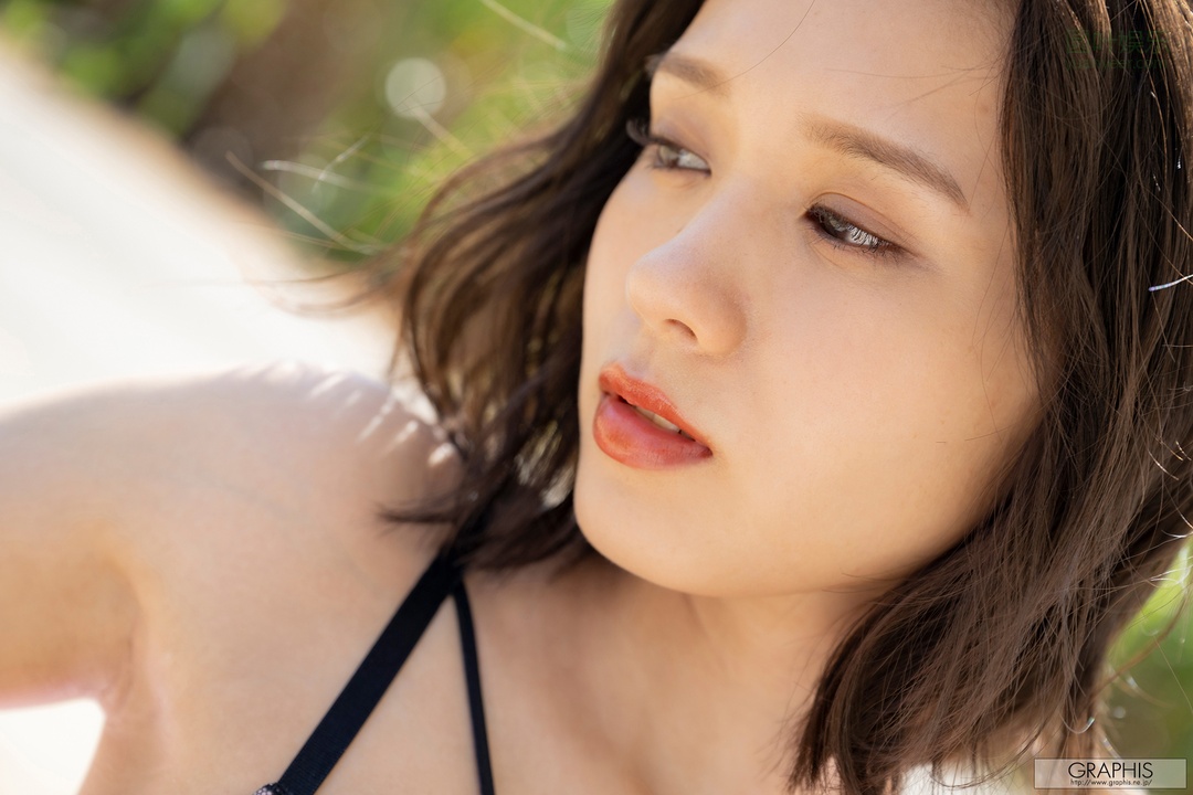 (2022 - 11 - 04) OGURA Nanami (小仓七海) - Precious Stone